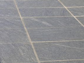 Nesttun Torg i granitt, Bergen granitt, Heller granitt Bergen